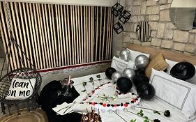 Africa Paradise - Or Tambo Airport Boutique Hotel